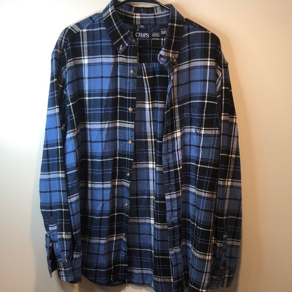 CHAPS Men's Casual Blue and Black Plaid Shirt